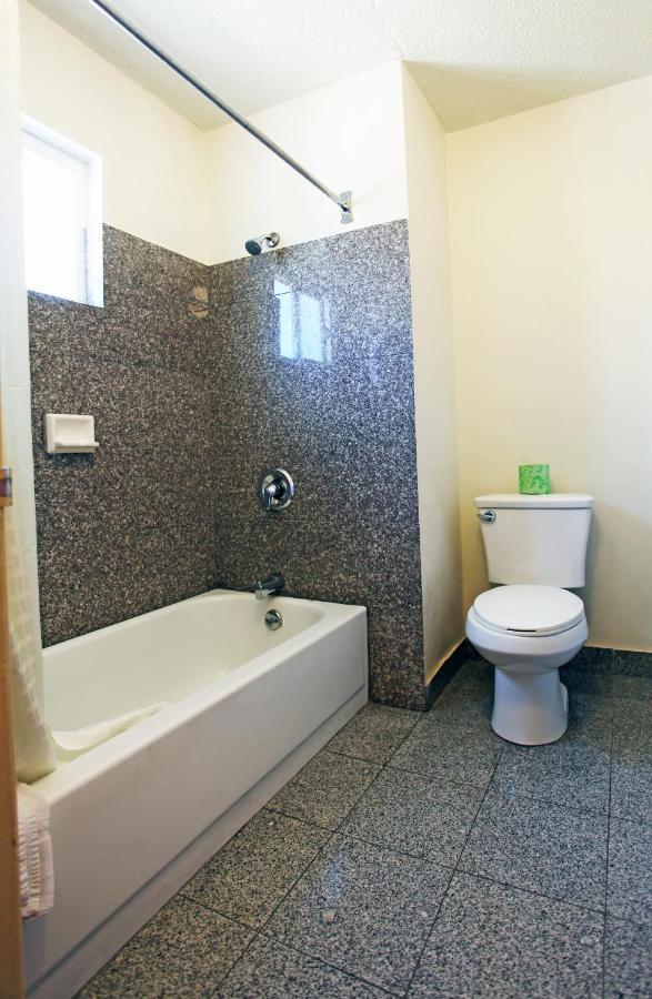 National 9 Motel Σάντα Κρουζ Εξωτερικό φωτογραφία